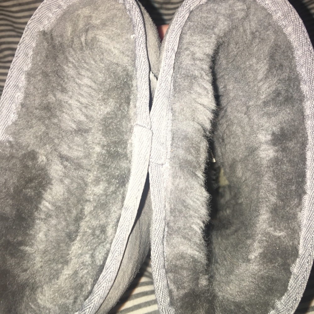 High Top UGGS - Picture 4 of 4